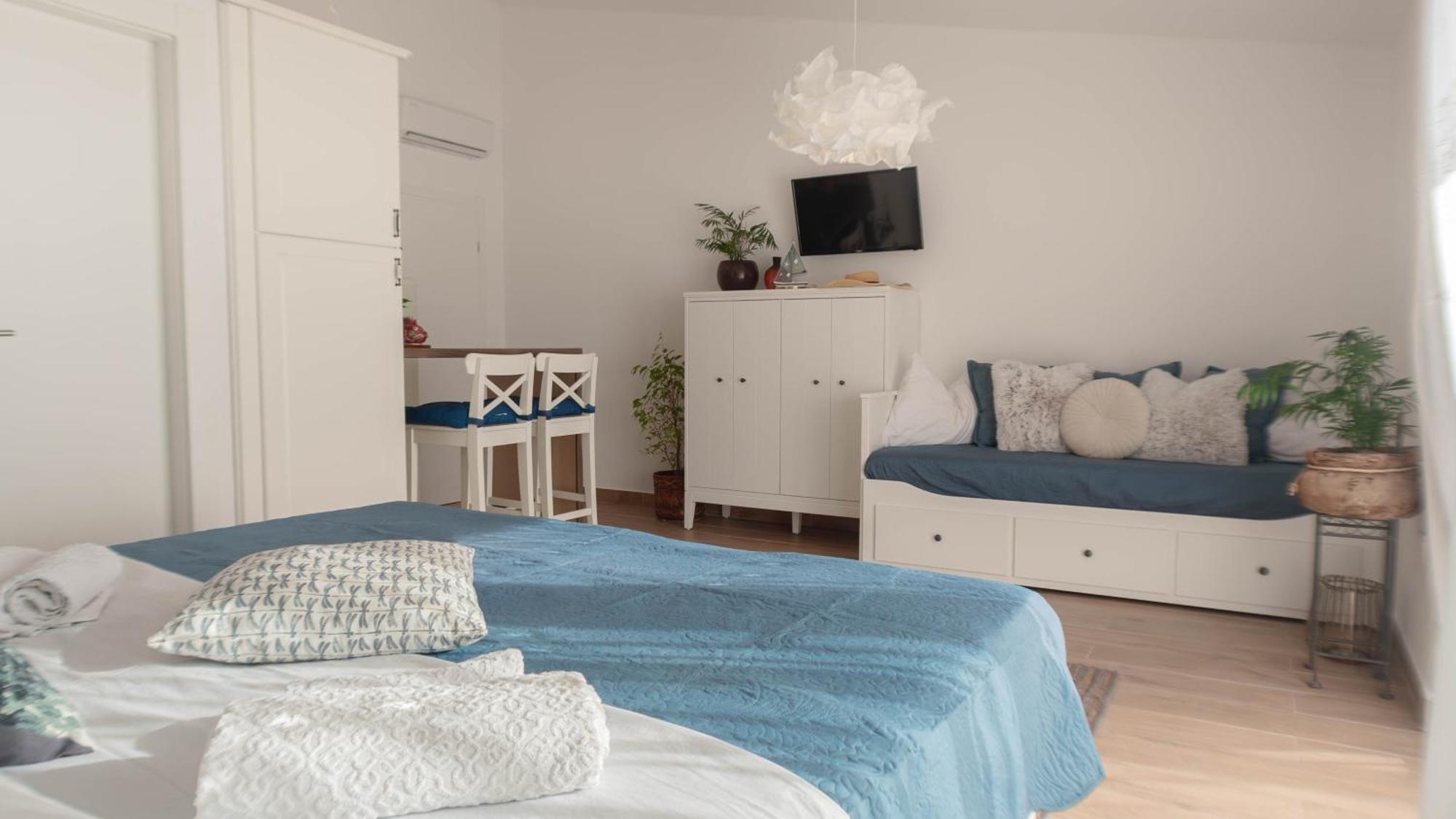 Apartments Horizont Рогозница Номер фото